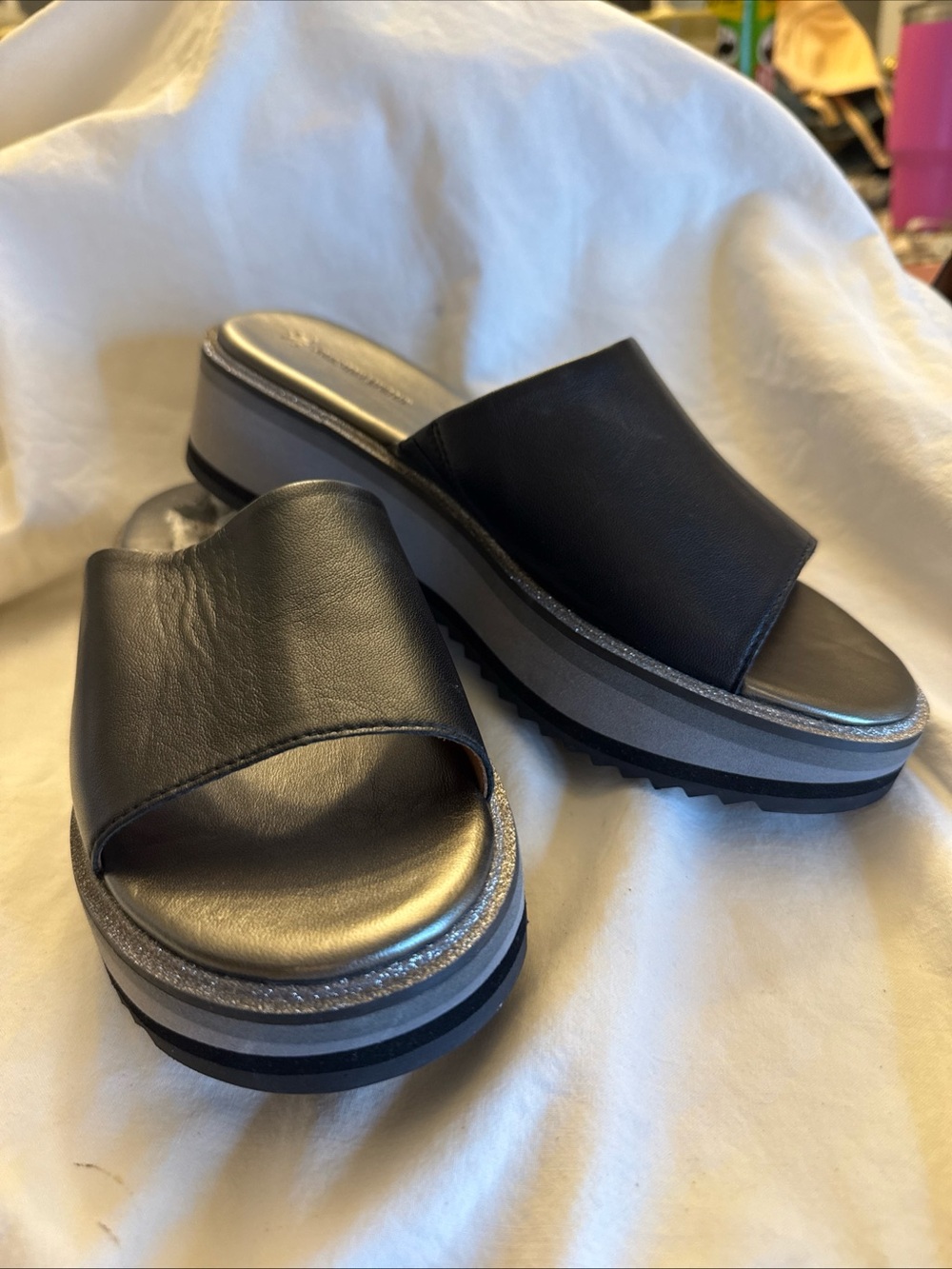 Johnston & Murphy Sz 9M Black Leather Platform Slide Sandals Sparkle New Defect